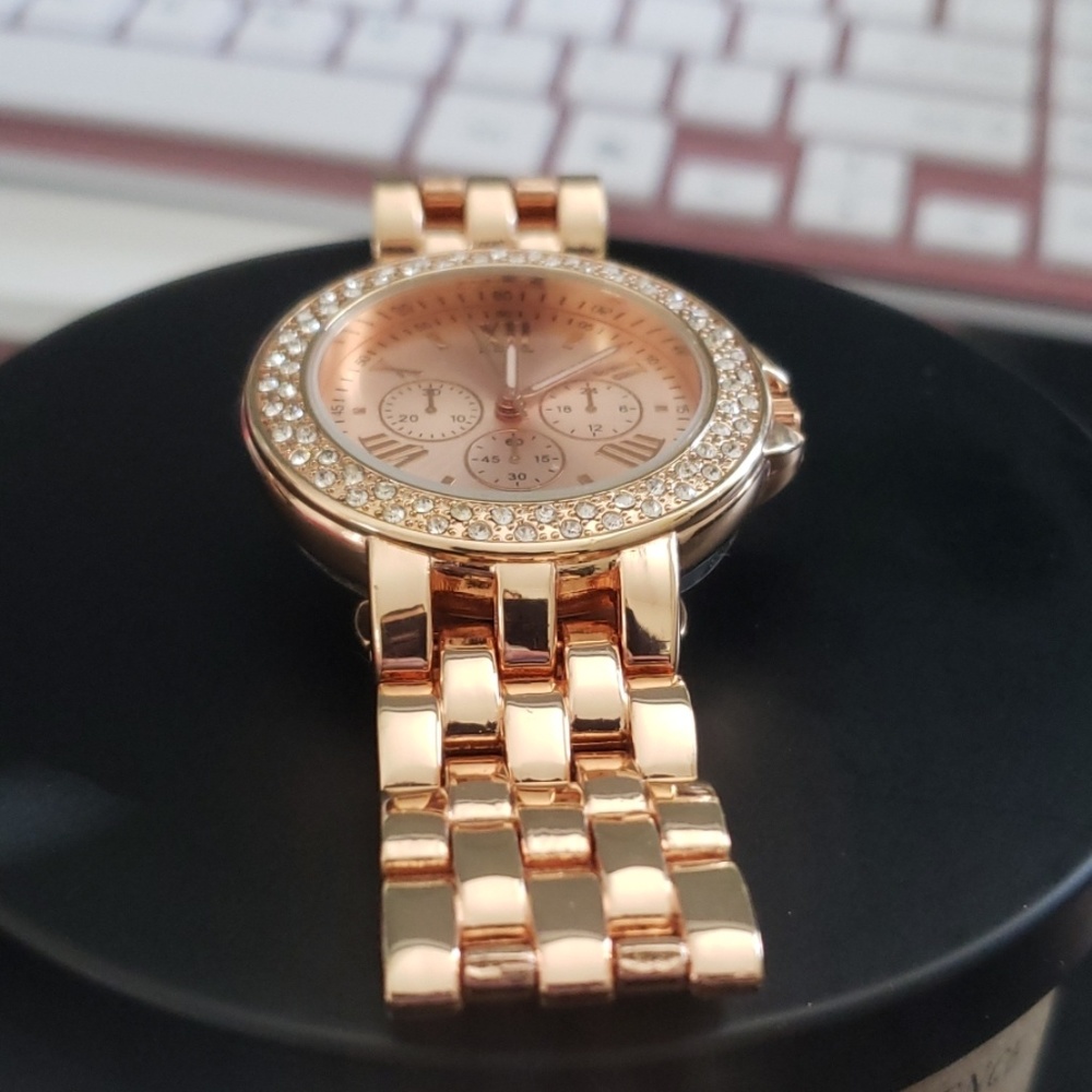 Watch - Picture 2 of 4